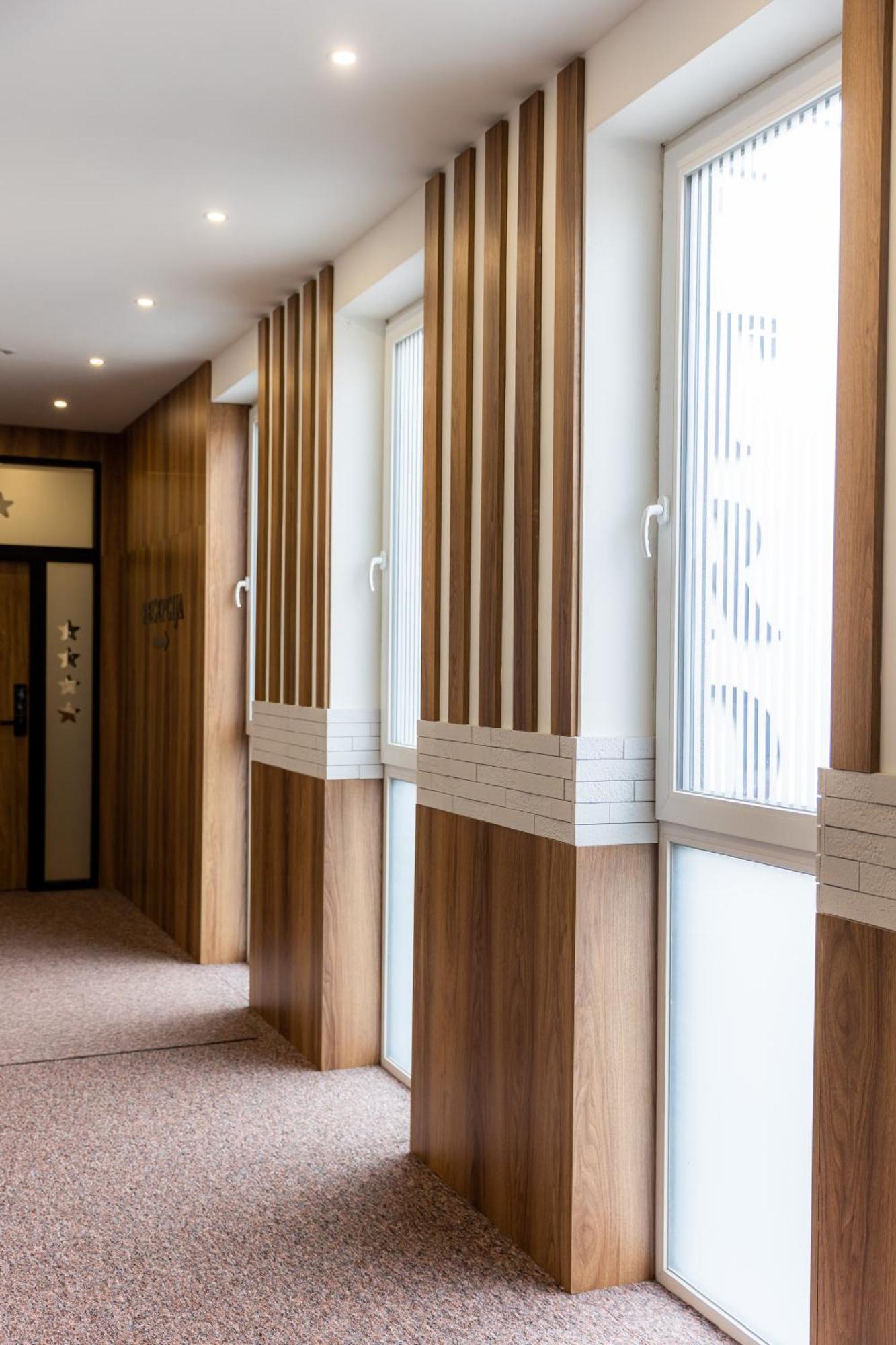 Hostel Tron Travnik Luaran gambar